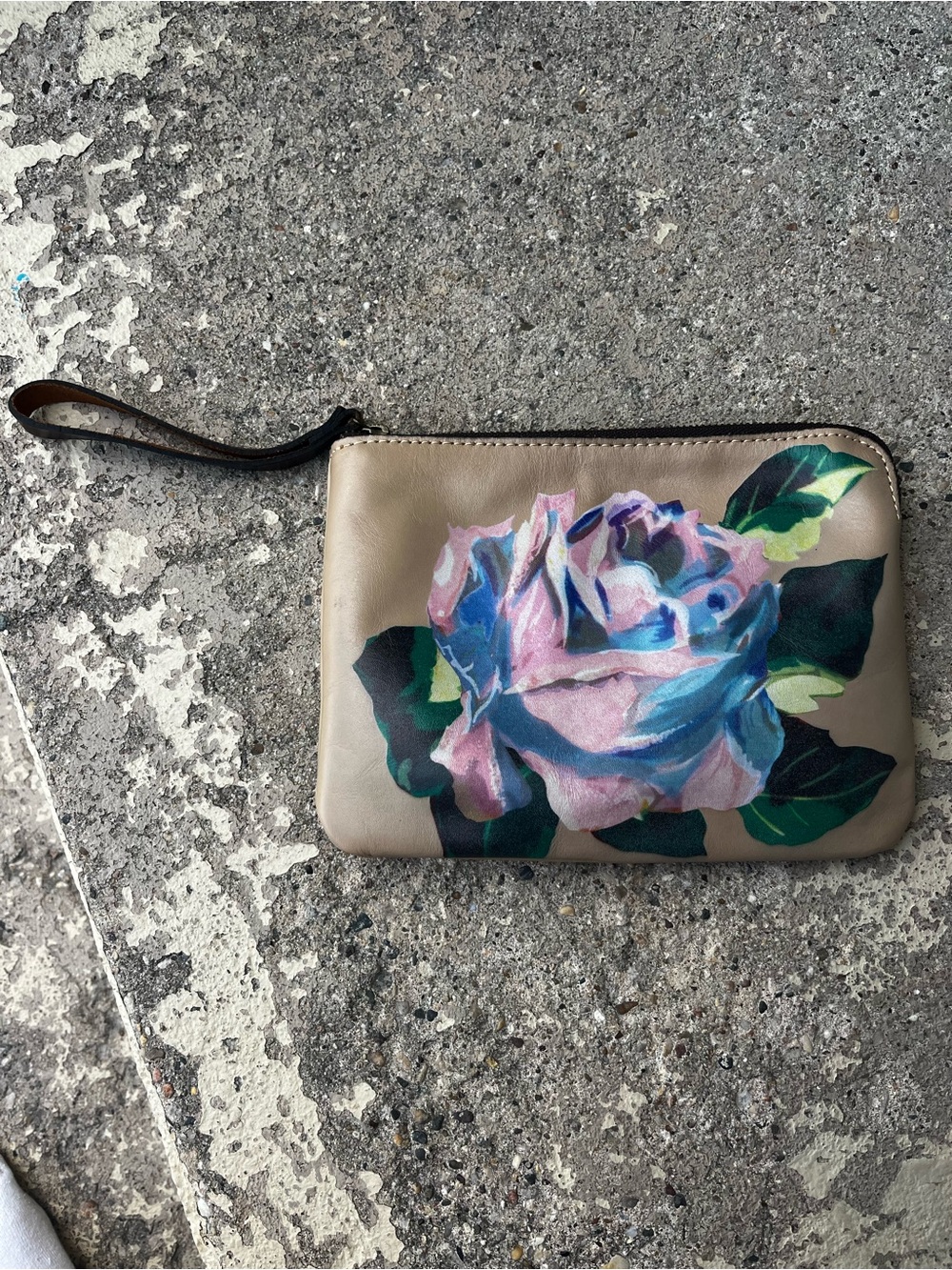 Like new Patricia Nash Beige Wristlet Clutch with Pink & Blue Rose